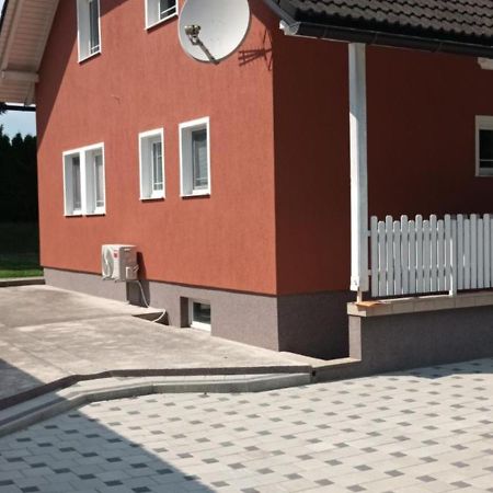 Apartment Igor - Holiday Home Ostarije Bagian luar foto