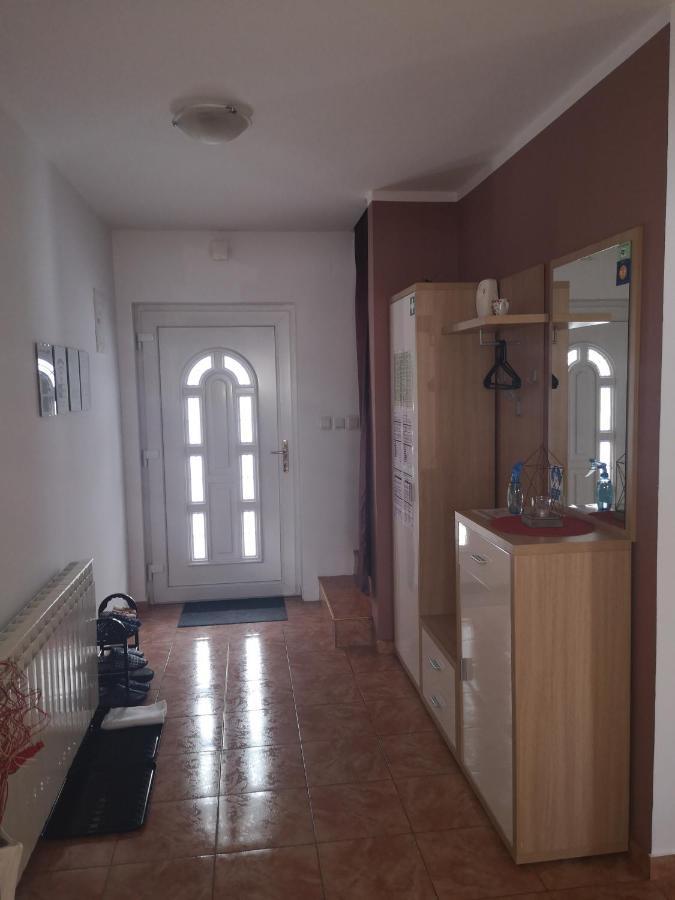 Apartment Igor - Holiday Home Ostarije Bagian luar foto