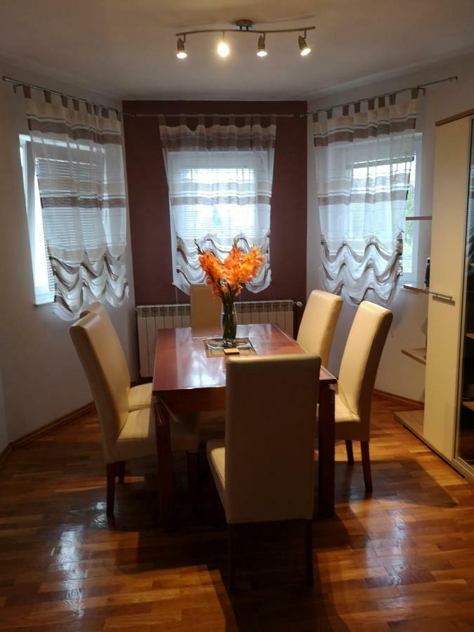Apartment Igor - Holiday Home Ostarije Bagian luar foto